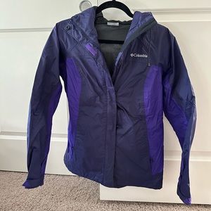 Purple/deep purple Columbia rain jacket - Size Women Small